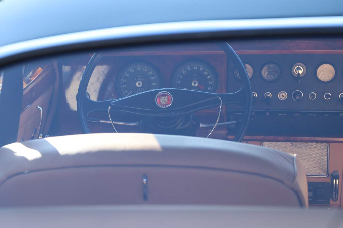 Location Voiture Vintage Jaguar MK2 Georges Harrison